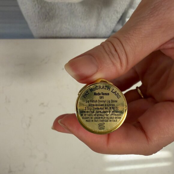 Brand new Pat McGrath Lip Fetish Balm Divinyl Lip Shine - Nude Venus - Picture 3 of 3